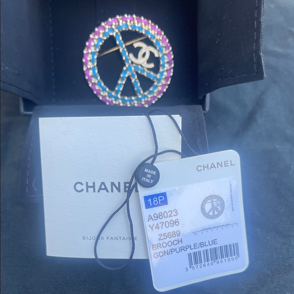 CHANEL Peace Symbol Brooch - Silver, Blue, and Purple - Picture 3 of 4